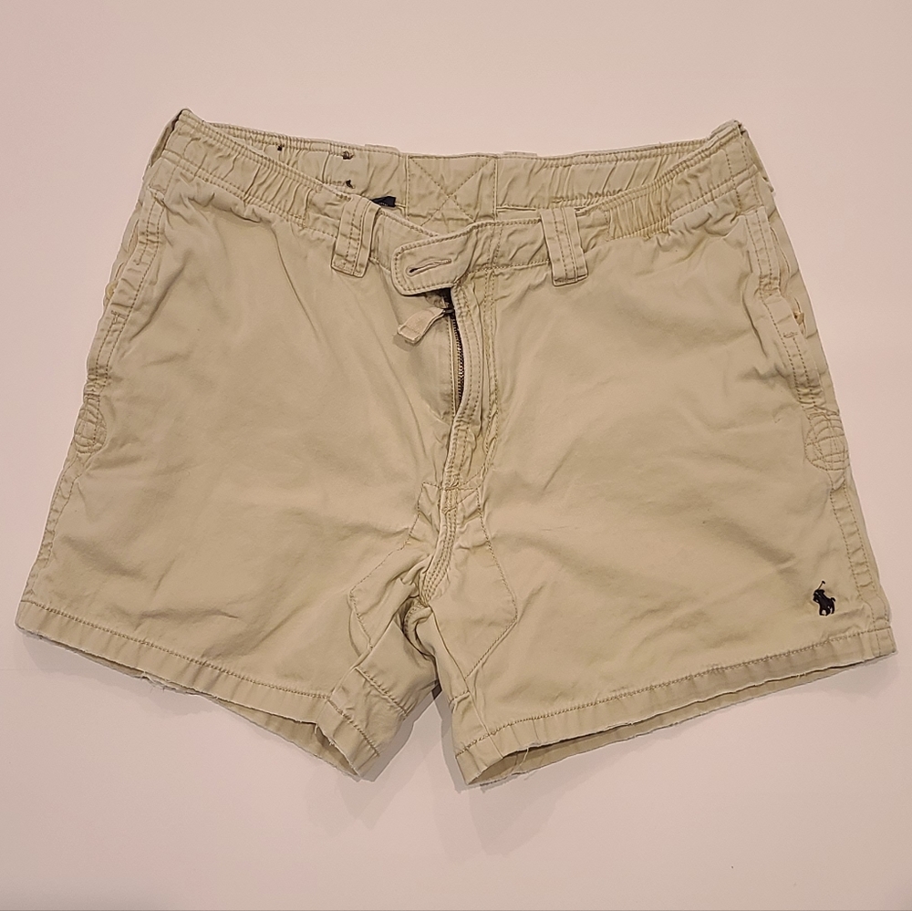 Polo shorts size M